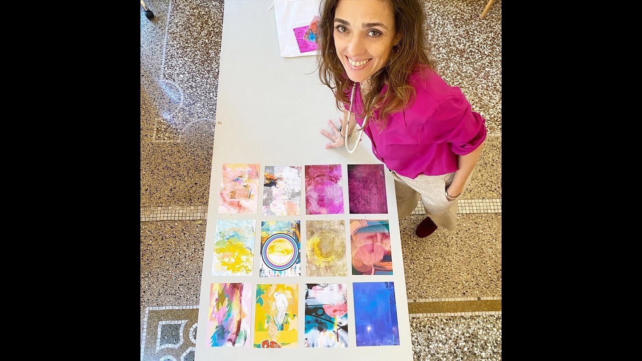 Iconic Miniature Sets